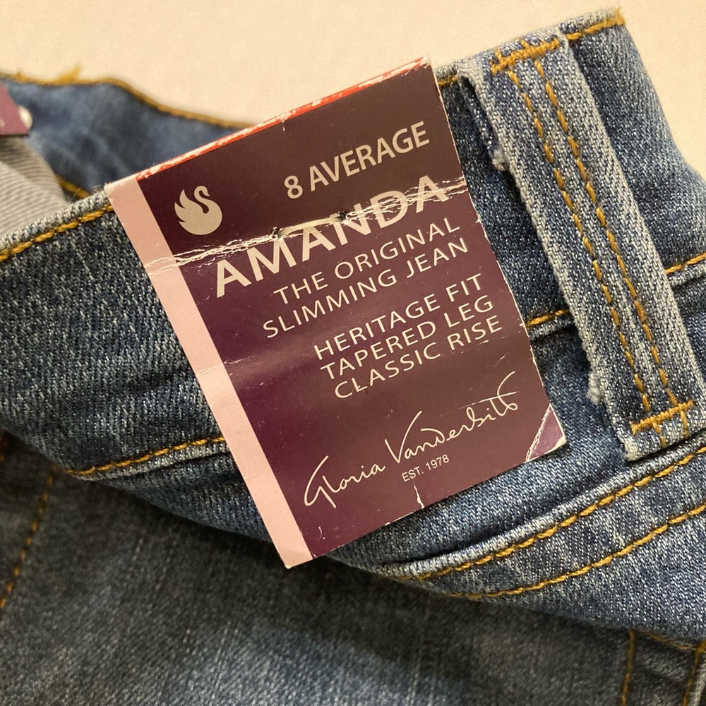 Gloria Vanderbilt | New Amanda The Original Slimming Jean - Picture 8 of 13